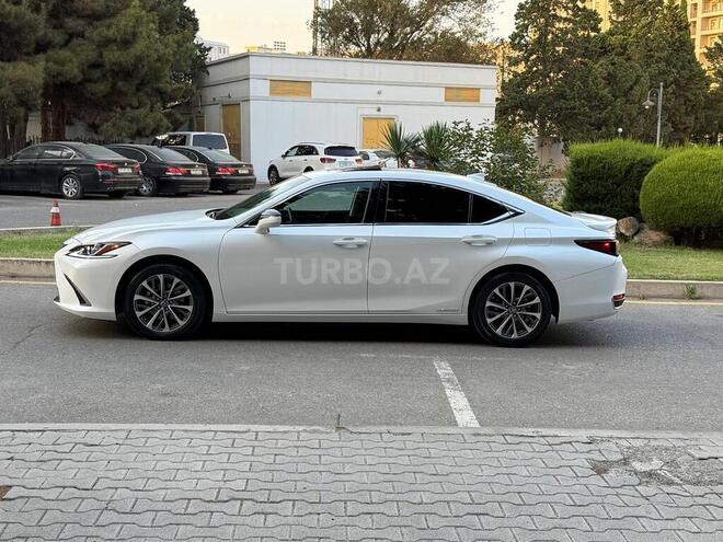 Lexus ES 300h 2021, 47,000 km - 2.5 l - Bakı