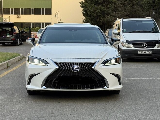 Lexus ES 300h 2021, 47,000 km - 2.5 l - Bakı