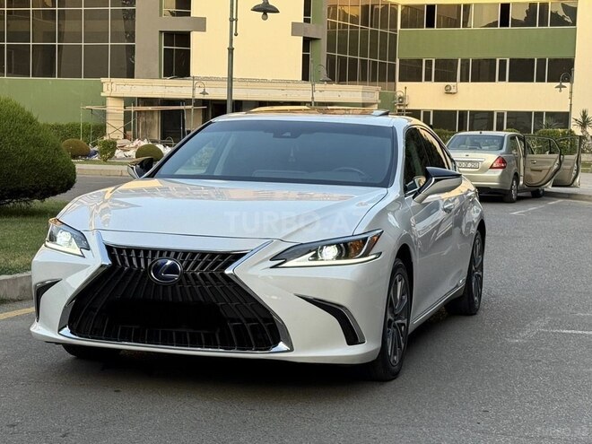 Lexus ES 300h 2021, 47,000 km - 2.5 l - Bakı