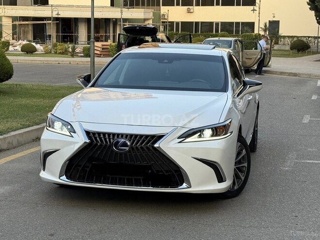 Lexus ES 300h 2021, 47,000 km - 2.5 l - Bakı