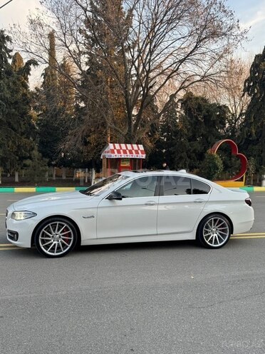 BMW 528 2015, 194,332 km - 2.0 l - Göyçay