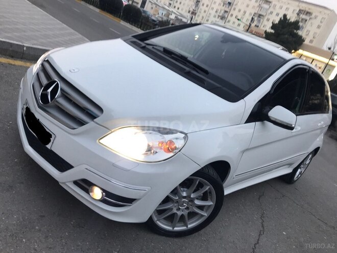 Mercedes B 170 2009, 196,000 km - 1.7 l - Sumqayıt
