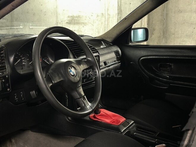 BMW 320 1995, 258,000 km - 2.0 l - Bakı