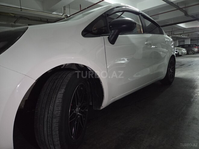 Kia Rio 2013, 330,000 km - 1.4 l - Bakı