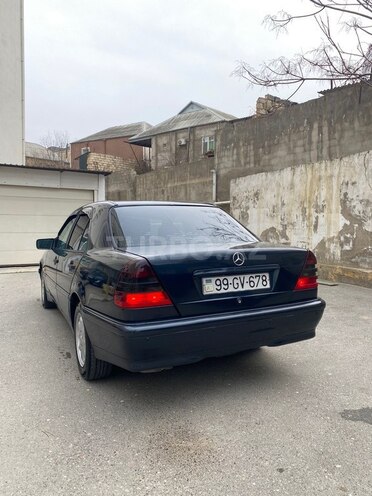 Mercedes C 220 1998, 395,236 km - 2.2 l - Xırdalan