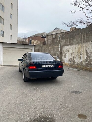 Mercedes C 220 1998, 395,236 km - 2.2 l - Xırdalan
