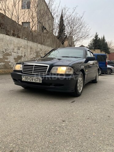 Mercedes C 220 1998, 395,236 km - 2.2 l - Xırdalan