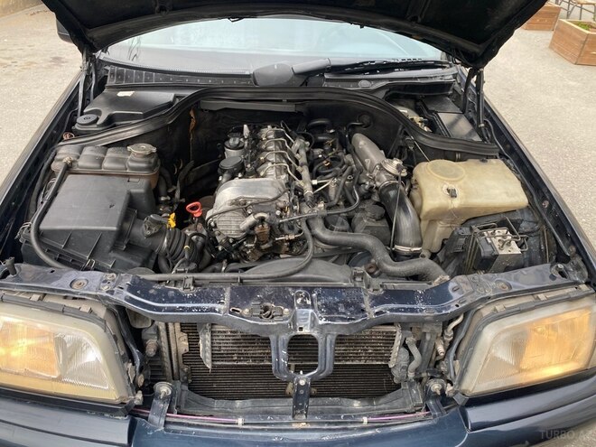Mercedes C 220 1998, 395,236 km - 2.2 l - Xırdalan