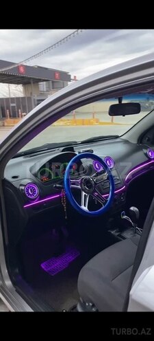 Chevrolet Aveo-5