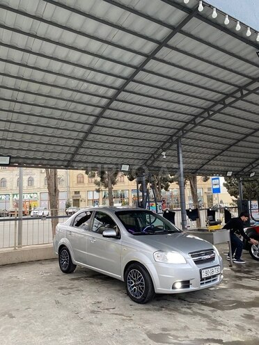 Chevrolet Aveo-1