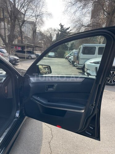 Mercedes E 250 2014, 196,000 km - 2.0 л - Bakı