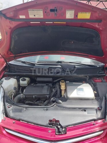 Toyota Prius-10