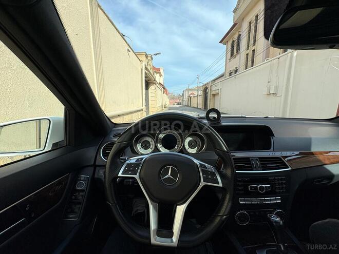 Mercedes C 250 2014, 167,000 km - 1.8 л - Bakı