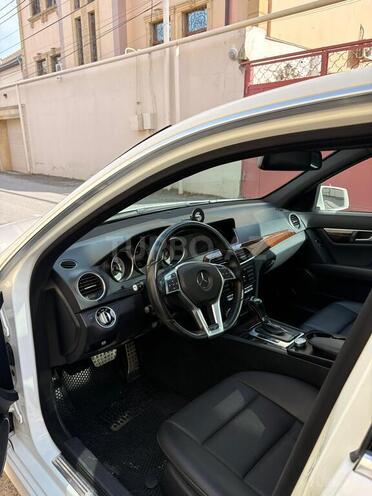 Mercedes C 250 2014, 167,000 km - 1.8 л - Bakı