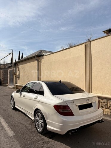Mercedes C 250 2014, 167,000 km - 1.8 л - Bakı