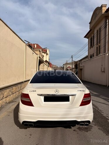 Mercedes C 250 2014, 167,000 km - 1.8 л - Bakı