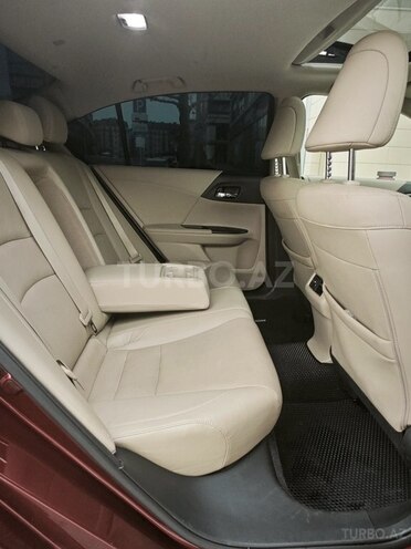 Honda Accord-17