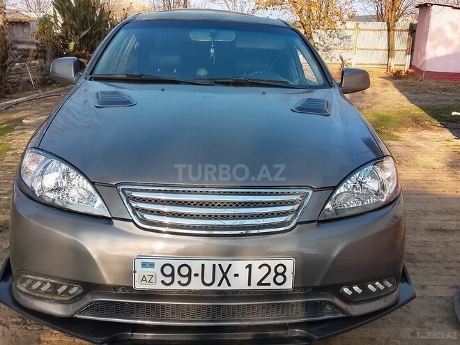 Daewoo Gentra-1