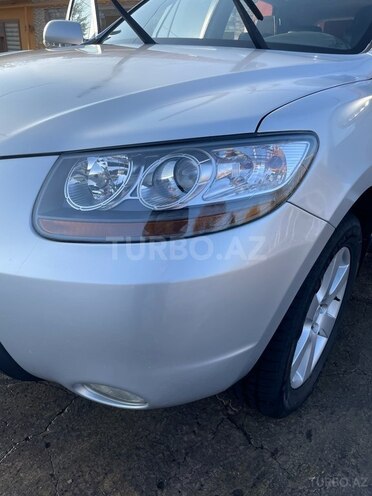 Hyundai Santa Fe 2008, 133,000 km - 2.0 л - Yevlax
