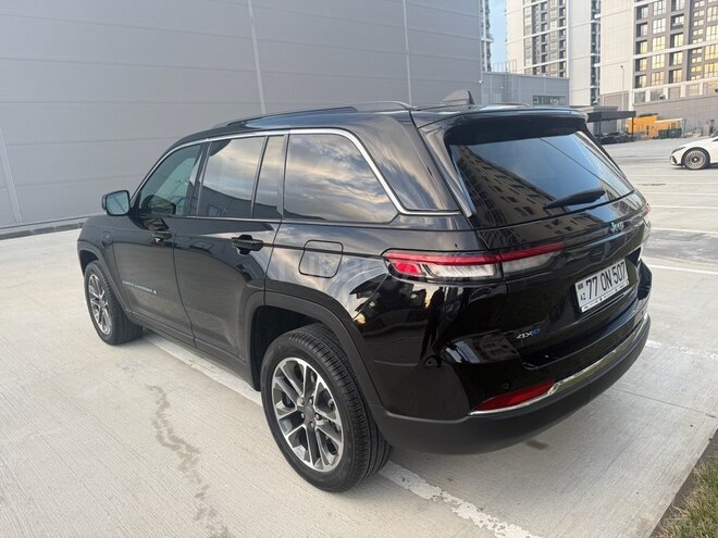 Jeep Grand Cherokee-6