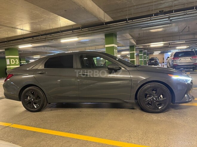 Hyundai Elantra 2023, 27,000 km - 2.0 л - Bakı