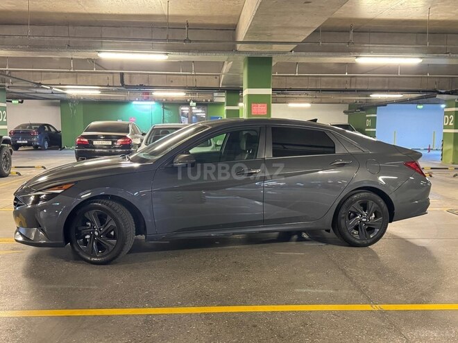 Hyundai Elantra 2023, 27,000 km - 2.0 л - Bakı