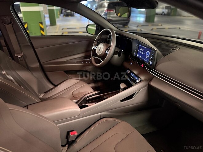 Hyundai Elantra 2023, 27,000 km - 2.0 л - Bakı