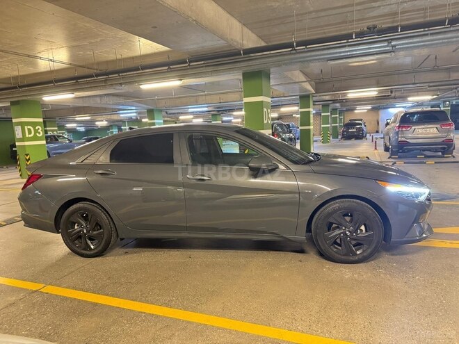 Hyundai Elantra 2023, 27,000 km - 2.0 л - Bakı
