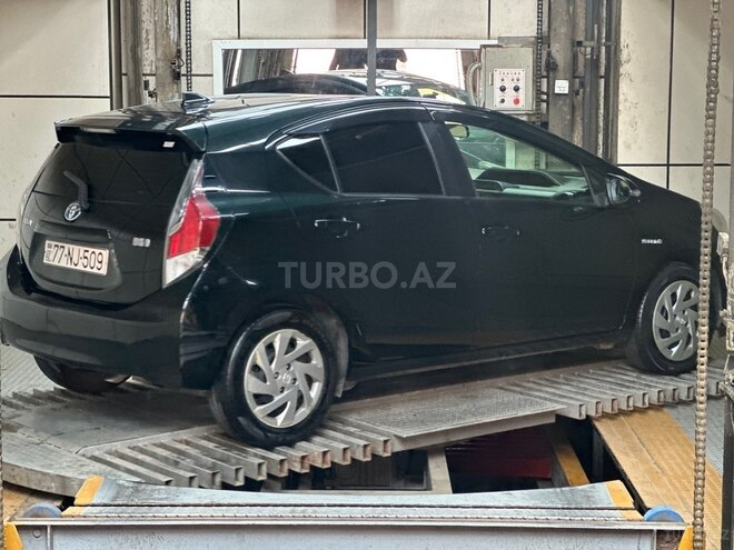 Toyota Aqua 2015, 216,000 km - 1.5 l - Bakı
