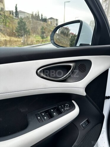 BYD Seal 05-7