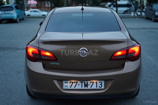 Opel Astra 2016, 111,000 km - 1.6 l - Bakı