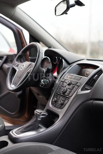 Opel Astra 2016, 111,000 km - 1.6 l - Bakı