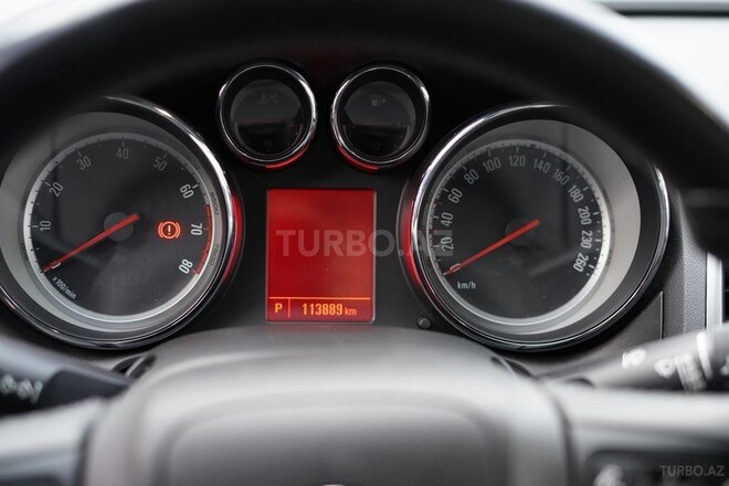 Opel Astra 2016, 111,000 km - 1.6 l - Bakı