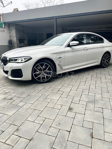 BMW 530e 2021, 51,000 km - 2.0 l - Bakı