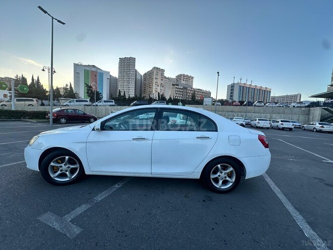 Geely Emgrand EC7-5