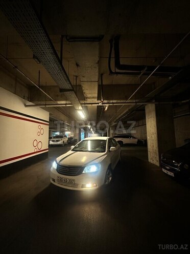 Geely Emgrand EC7-10