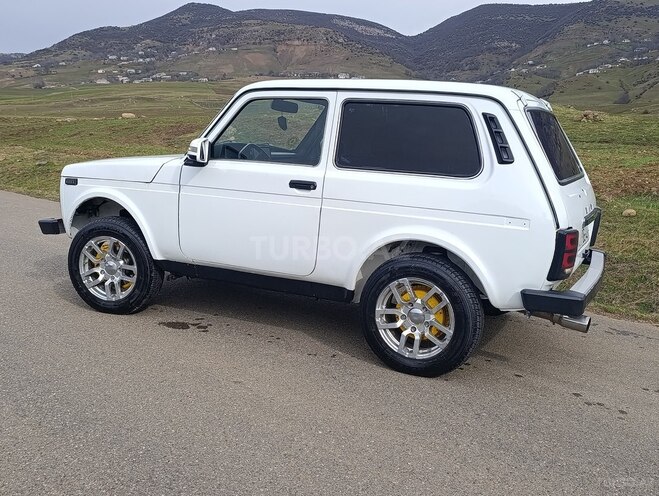 LADA (VAZ) Niva 2007, 140,000 km - 1.7 l - Yardımlı