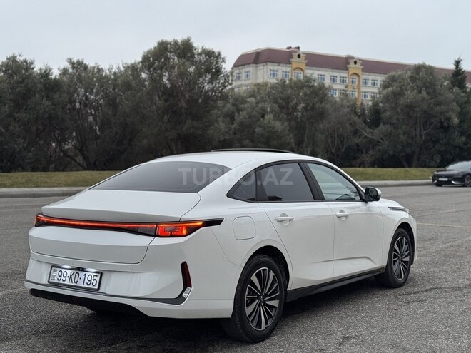 Changan Qiyuan A05 2025, 16,500 km - 1.5 l - Bakı
