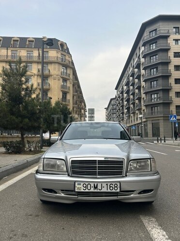Mercedes C 220 1995, 450,000 km - 2.2 l - Bakı