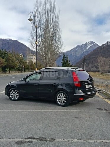 Hyundai i30 2009, 257,000 km - 1.6 л - Qəbələ