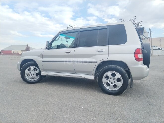 Mitsubishi Pajero io 2002, 240,733 km - 2.0 л - Gəncə