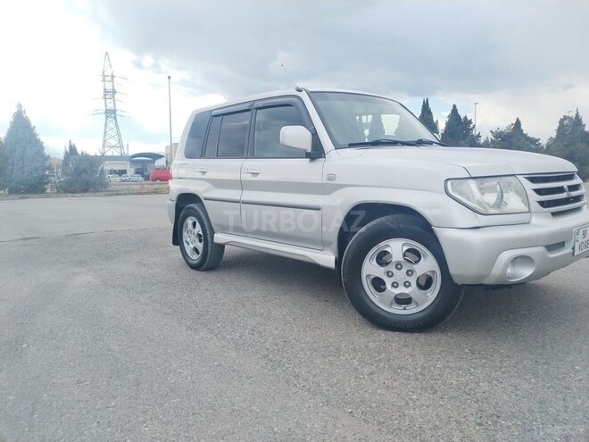 Mitsubishi Pajero io 2002, 240,733 km - 2.0 л - Gəncə