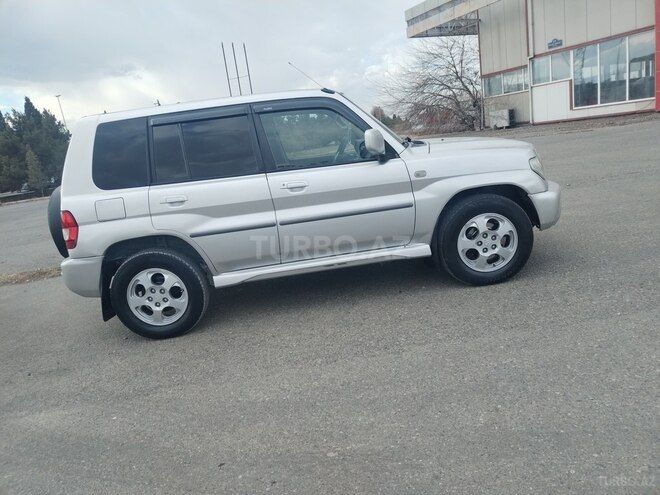 Mitsubishi Pajero io 2002, 240,733 km - 2.0 л - Gəncə