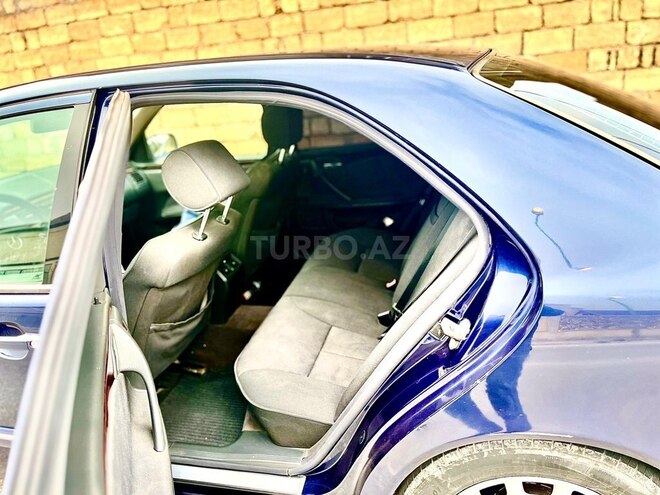 Mercedes E 280 1999, 388,475 km - 2.8 l - Bakı