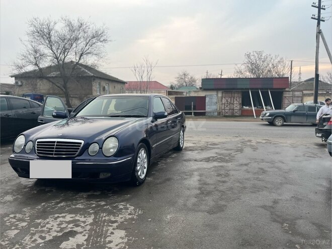 Mercedes E 280 1999, 388,475 km - 2.8 l - Bakı