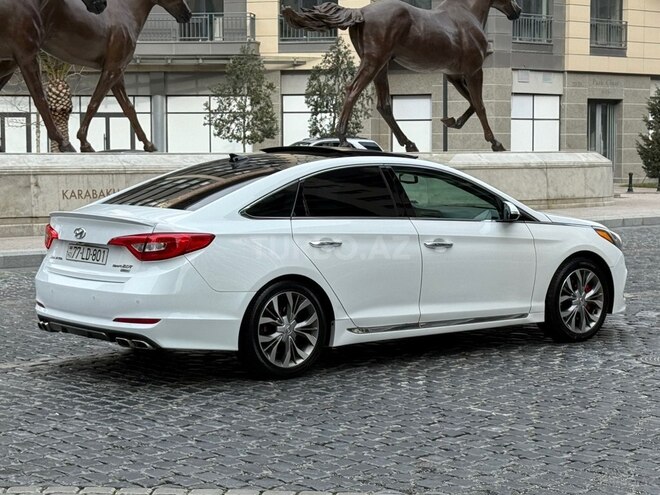 Hyundai Sonata-14