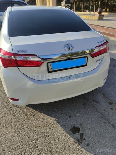 Toyota Corolla 2014, 216,344 km - 1.6 l - Bakı