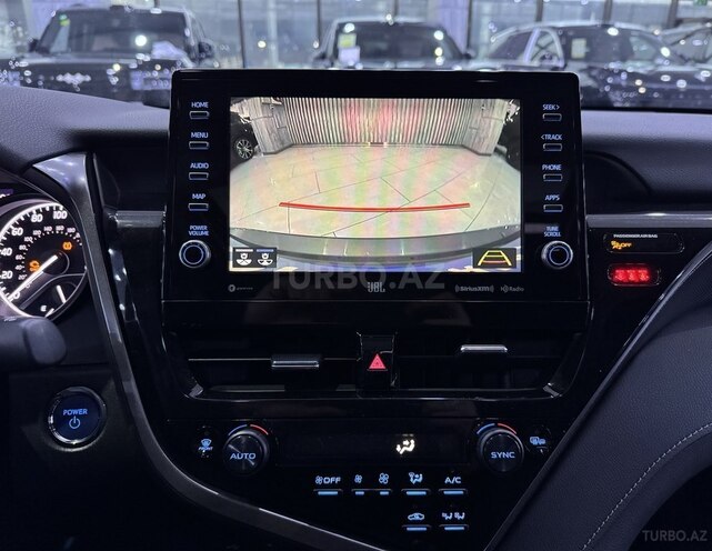 Toyota Camry-17