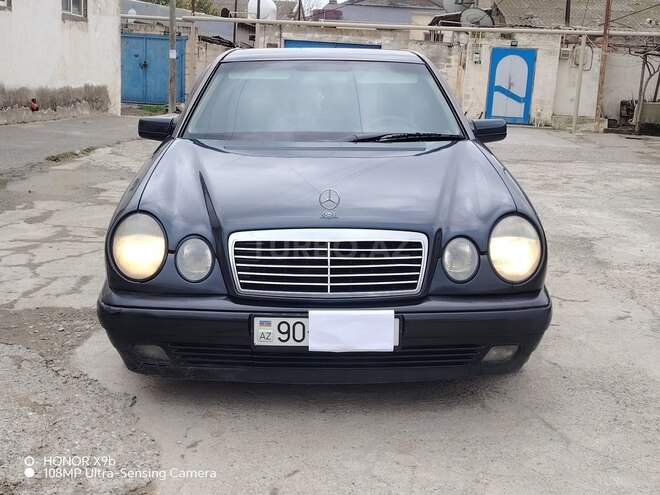 Mercedes E 200 1998, 325,000 km - 2.0 l - Bakı