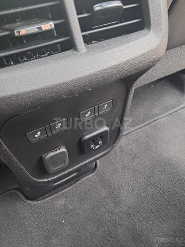Chevrolet Equinox-16